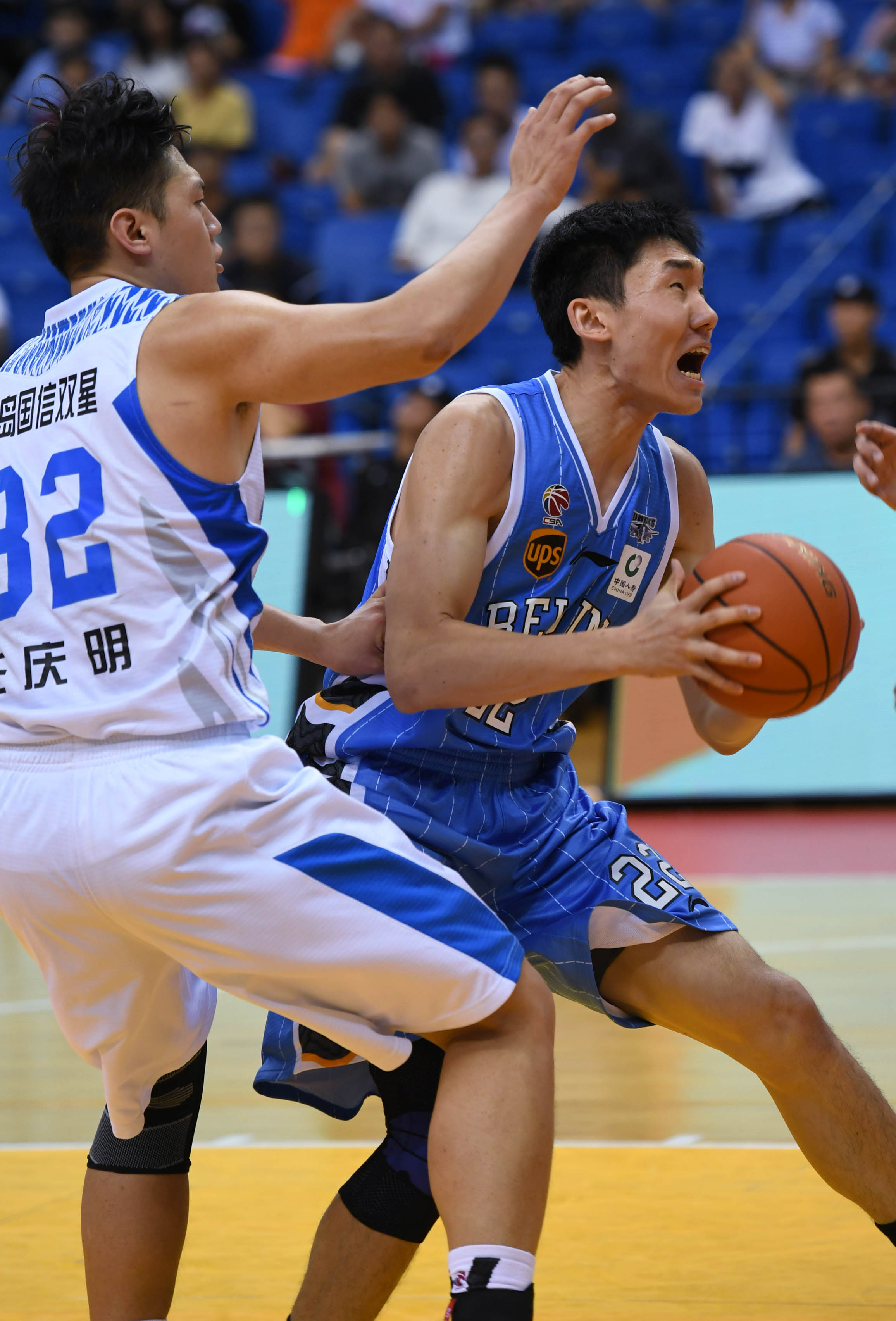 包含北京首钢与青岛谈判签下双赢合同的词条