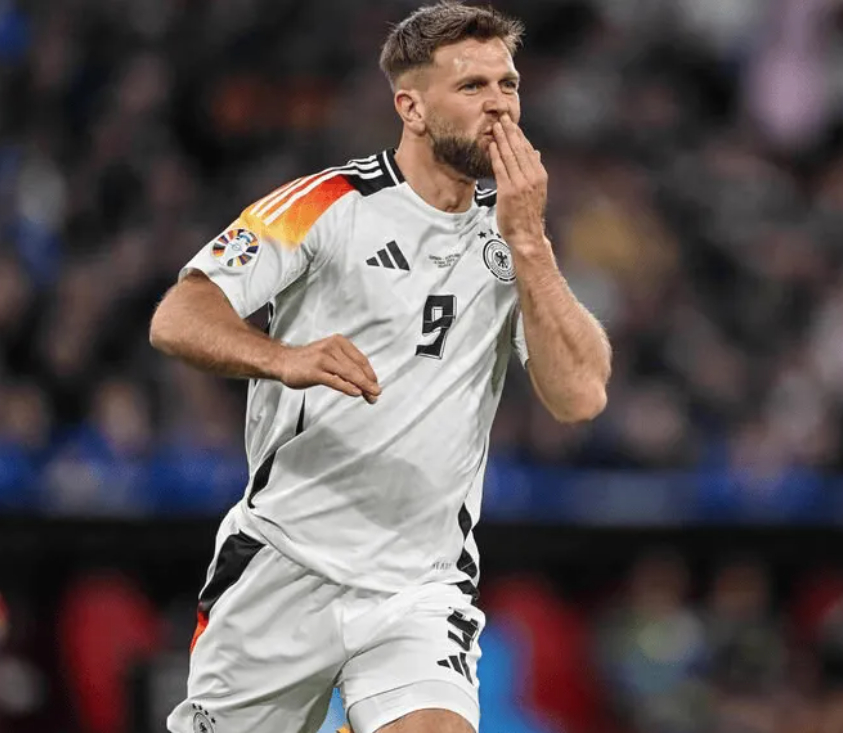 关于欧洲杯资格赛国家队严阵以待喜迎高光时刻的信息