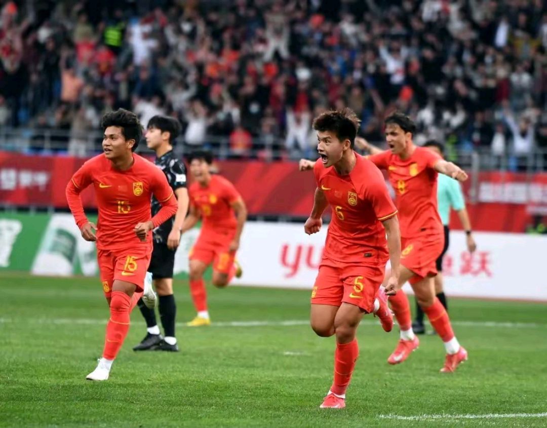 开云体育APP下载-关于大放异彩的绝杀!球队成员惊艳演出,带领球队取胜!的信息