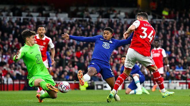 开云体育官网-乌拉圭横扫曼城,厄德高送出助攻的简单介绍