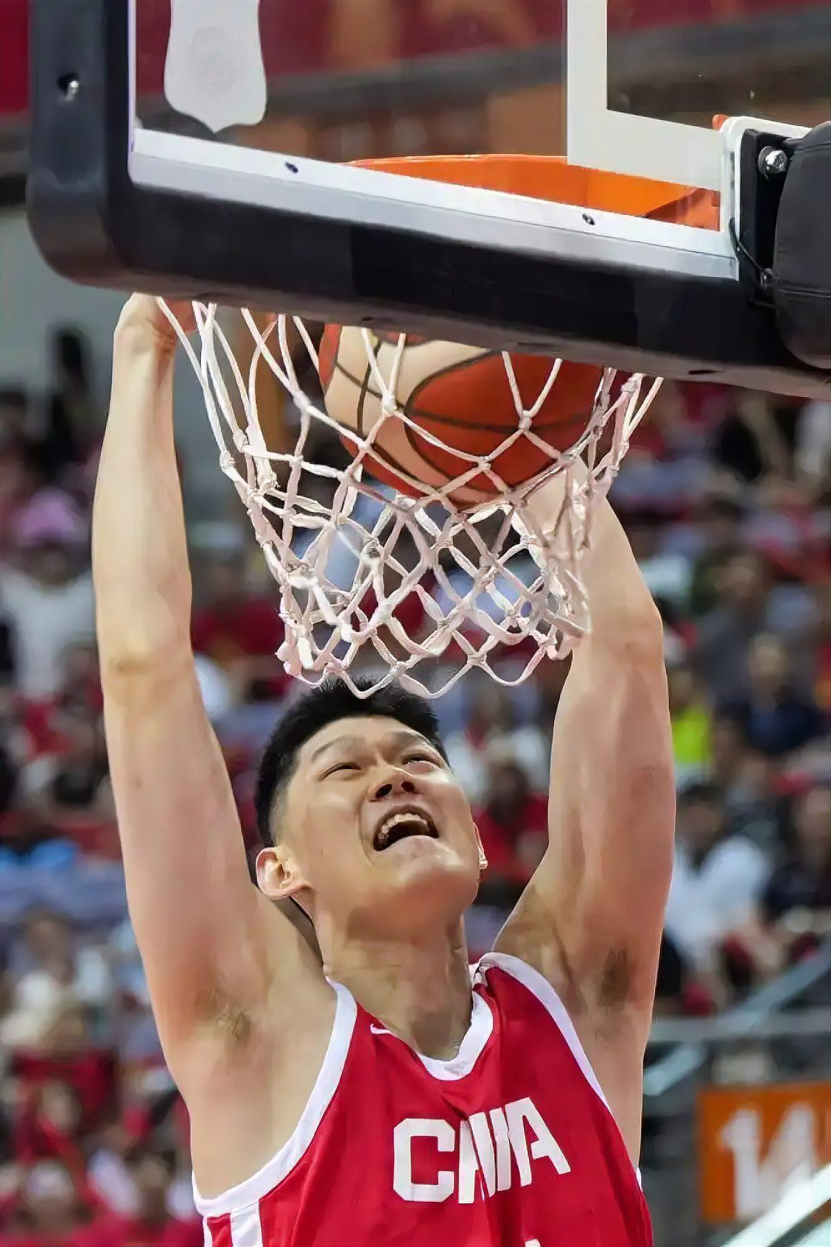 山西队翻盘雄鹿，胡金秋高光表现