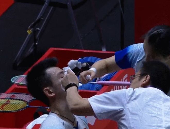 开云官网-泰国队绝杀丹麦队，黄鸭组合惊艳四座