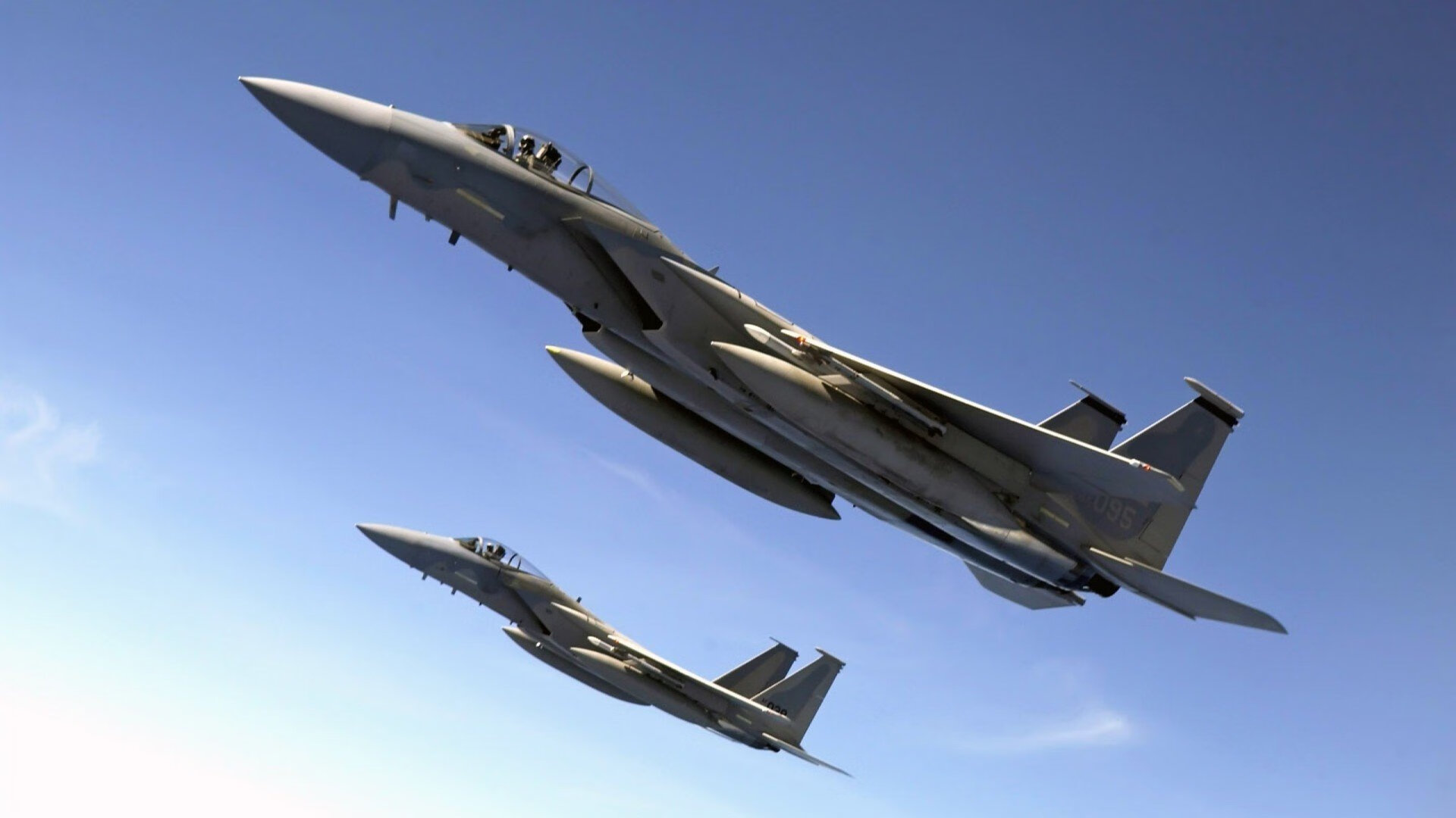 西意对决，塞维利亚迎战佛罗伦萨，卡拉斯科能否延续火热状态？