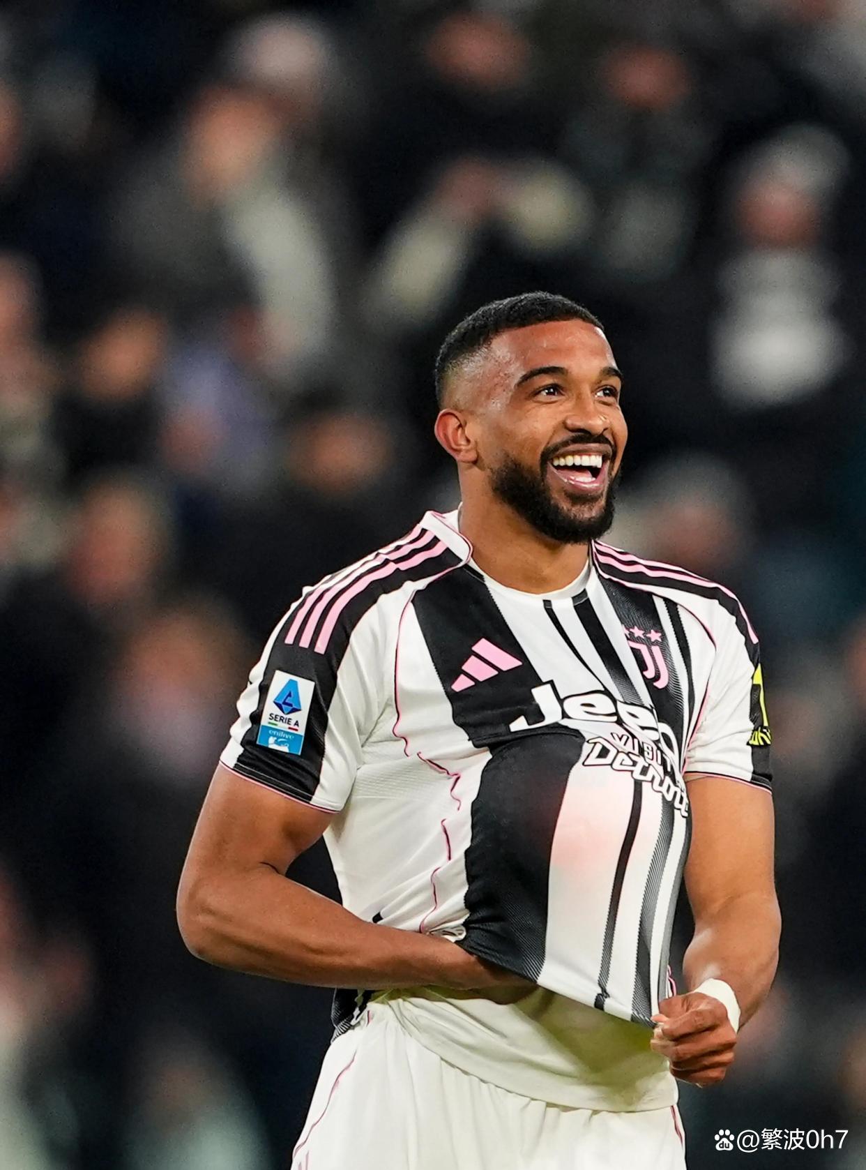 开云官网-奥利维耶爆发，塞维利亚横扫尤文